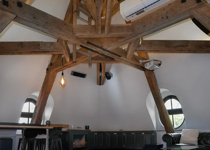 Loft Dans Le Clocher Face Au Chateau