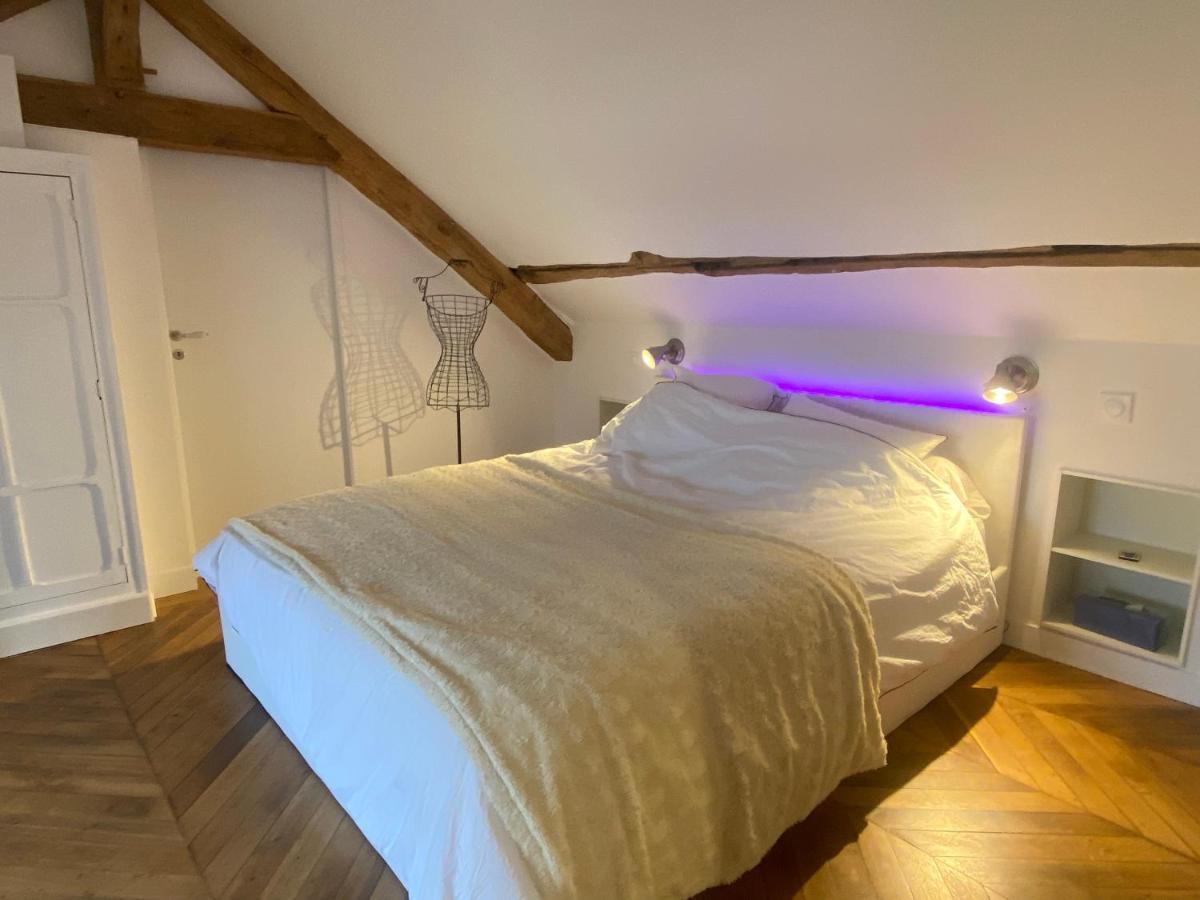 Loft Dans Le Clocher Face Au Chateau *