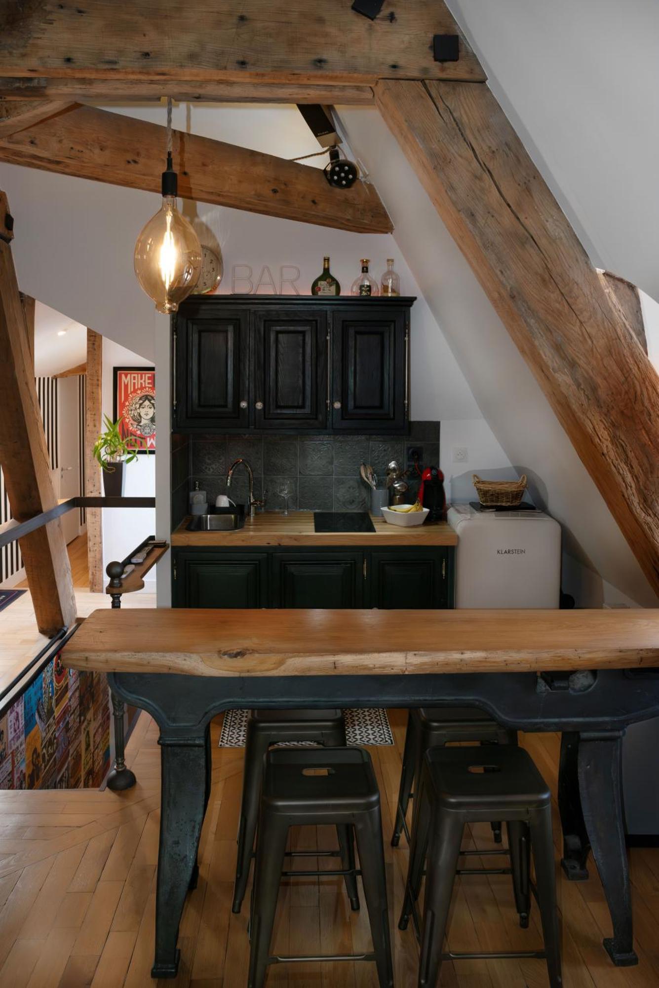 Loft Dans Le Clocher Face Au Chateau Bonnelles